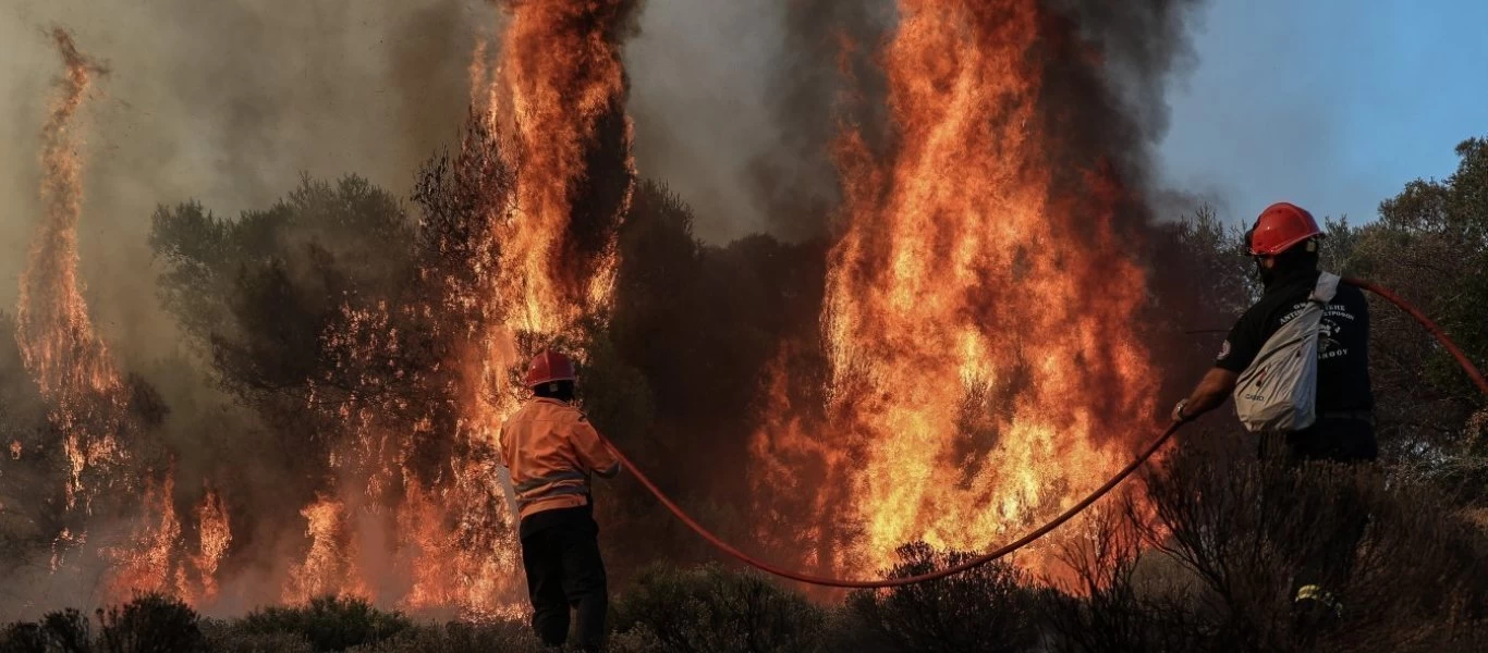 ΓΓΠΠ: Πολύ υψηλός κίνδυνος πυρκαγιάς την Κυριακή - Iδιαίτερη προσοχή σε 6 περιφέρειες